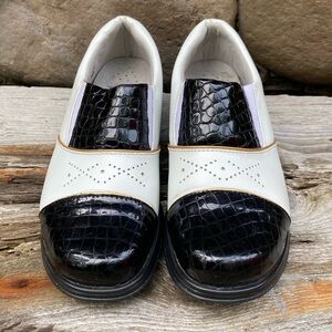 Sandbaggers Payson Black/White Retro Style Golf/Athletic/Artsy Shoe